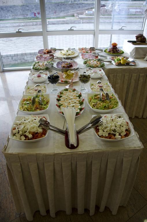 Hotel Niski Cvet Ngoại thất bức ảnh