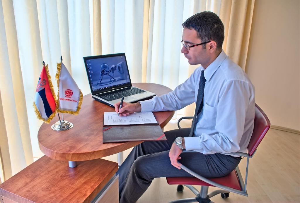Hotel Niski Cvet Phòng bức ảnh